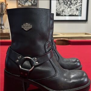 Harley-Davidson Women's
Black Leather Harness Boots
- Size 8